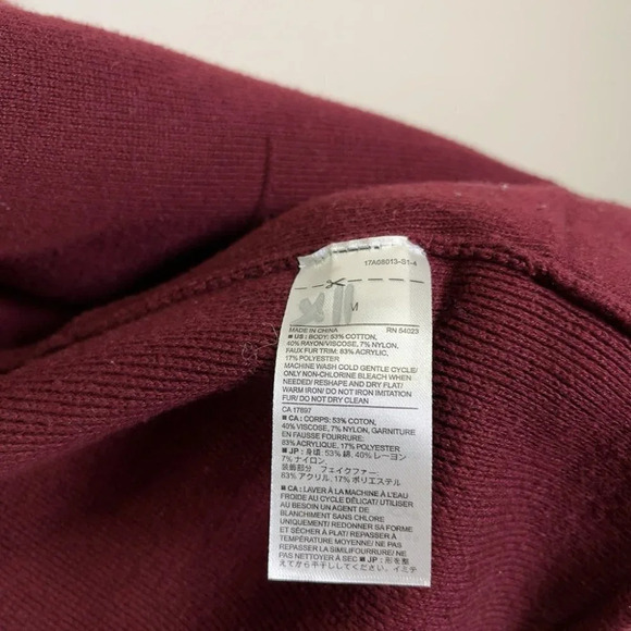 Banana Republic Faux Fur Burgundy Open Cardigan - Picture 13 of 16